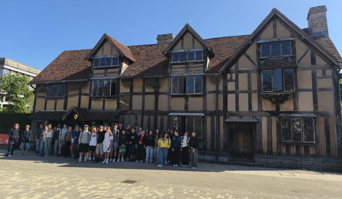 Stratford on Avon s výukou