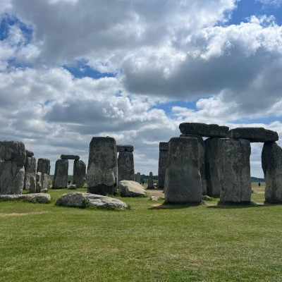 Jurské pobřeží, Stonehenge, Londýn